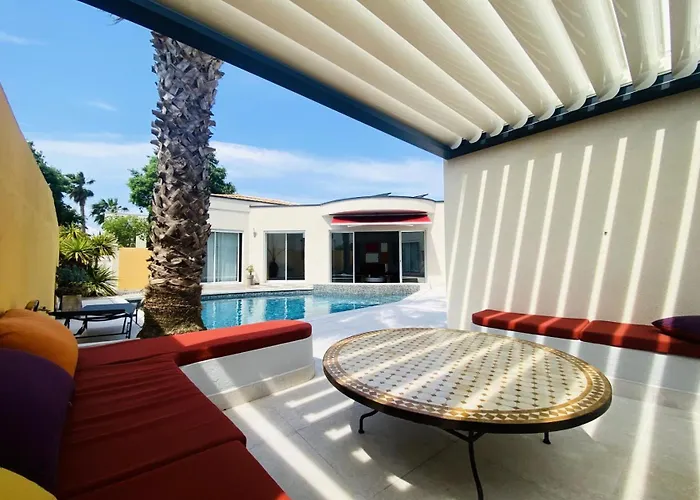 Occitanie - 6 Pers Avec Piscine Quartier Residentiel Mae-4084 ヴィラ